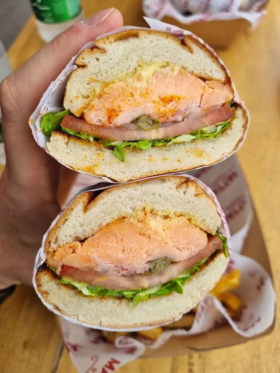 Manhattan Delicatessen — photo 10