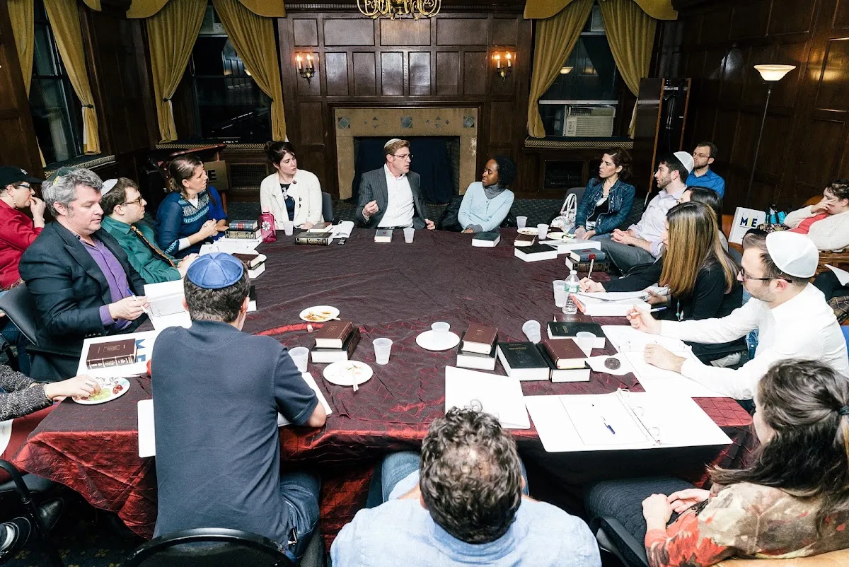 Manhattan Jewish Experience — foto 2