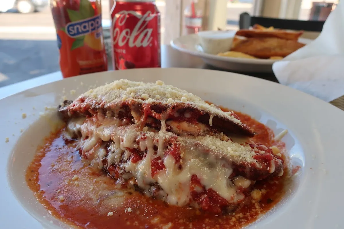 Manhattan Pizza and Subs — photo 9