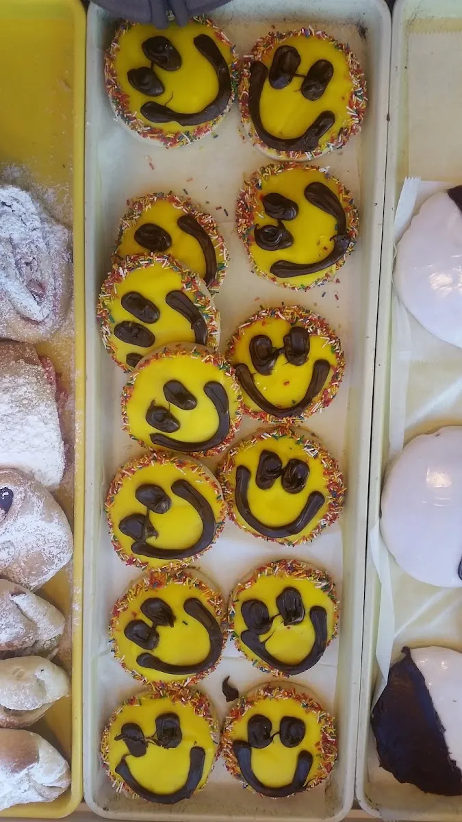 Manna Bakehouse (FKA Tel Aviv Bakery) — photo 10