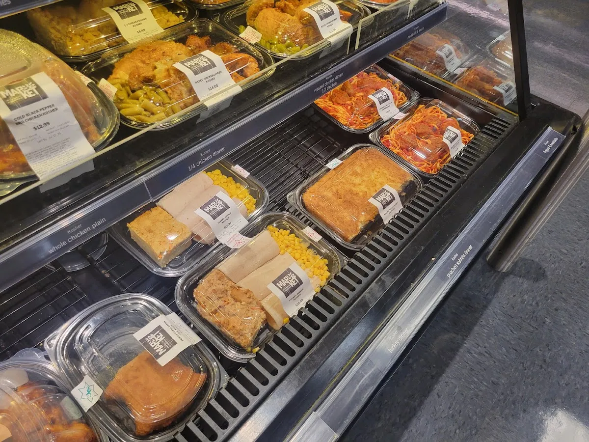 Market 32 — photo 3