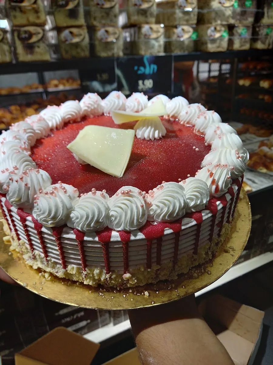 Maya's Bakery — photo 8