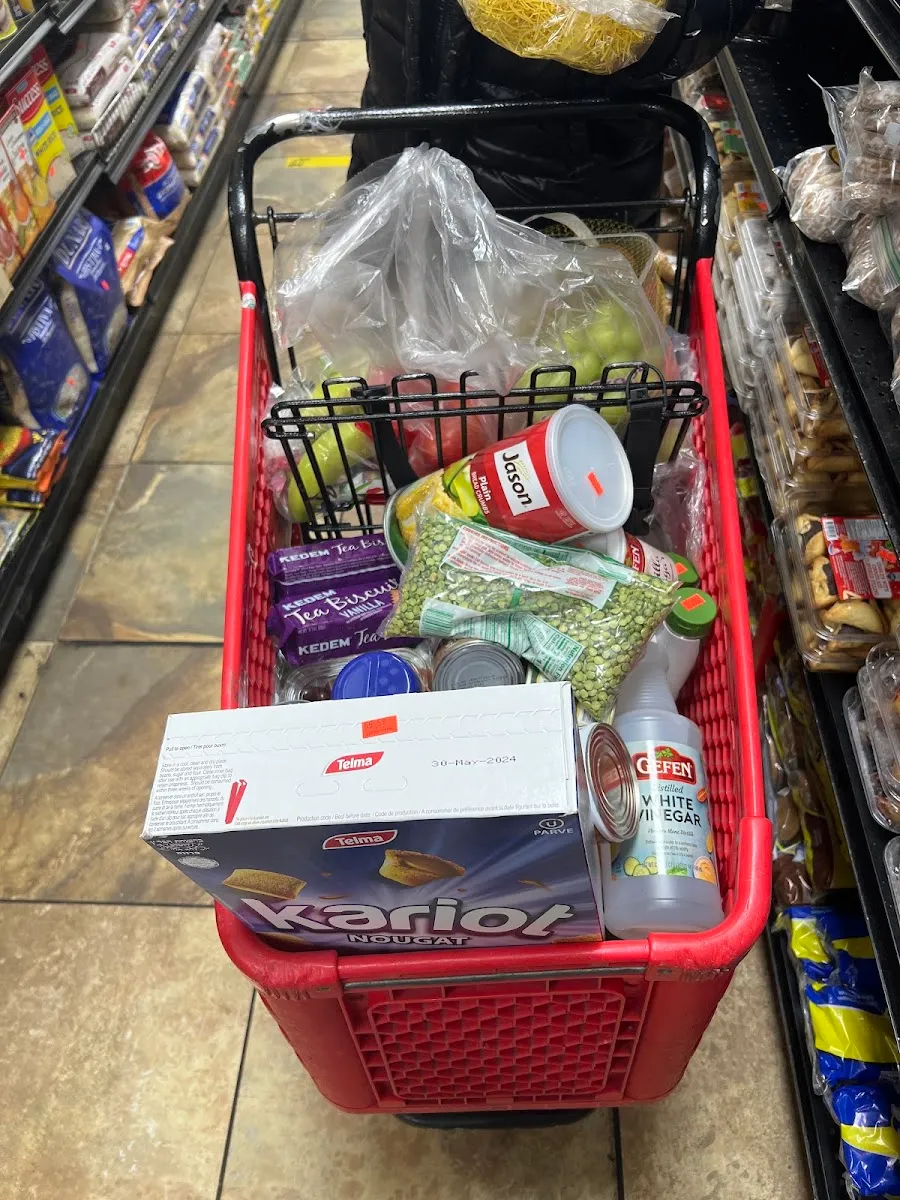 Mazal Glatt Supermarket — foto 6