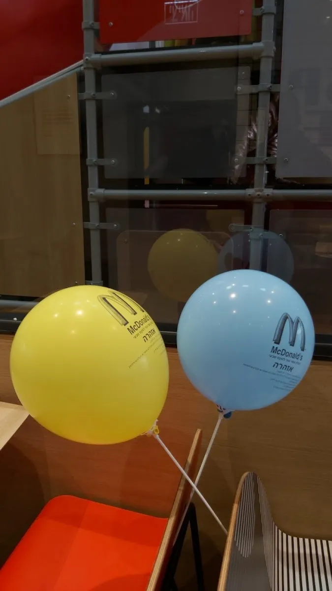 McDonald's (Big Poriya) — foto 5