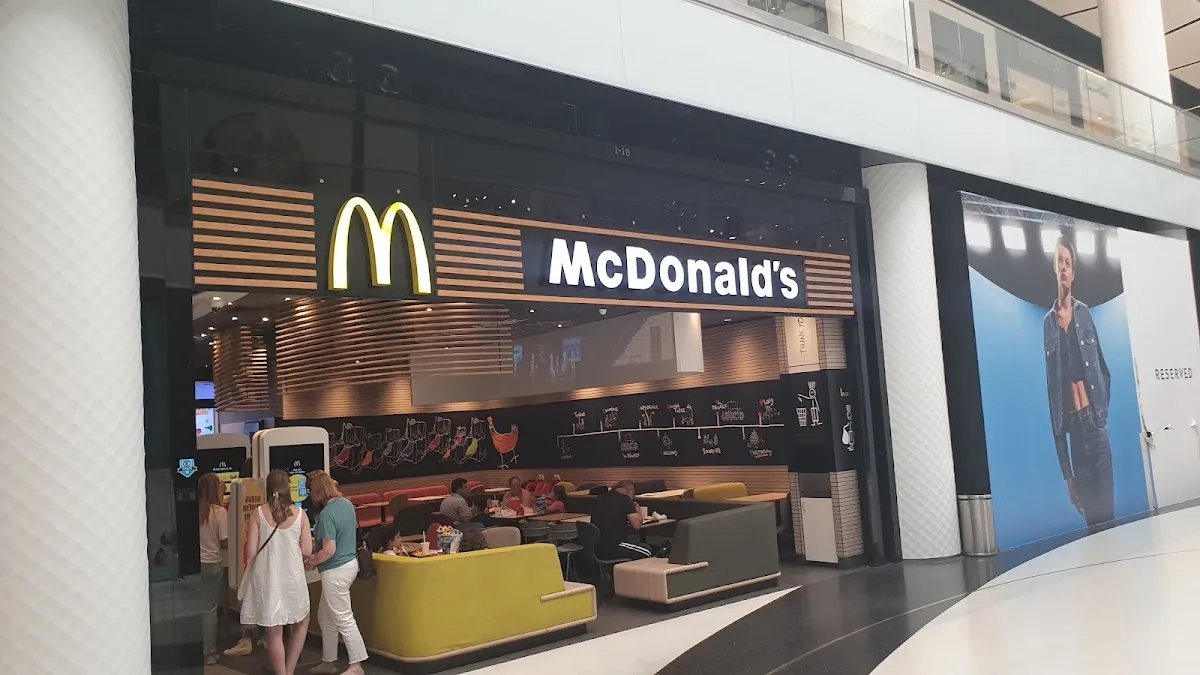 McDonald's (HaChashmonaim)