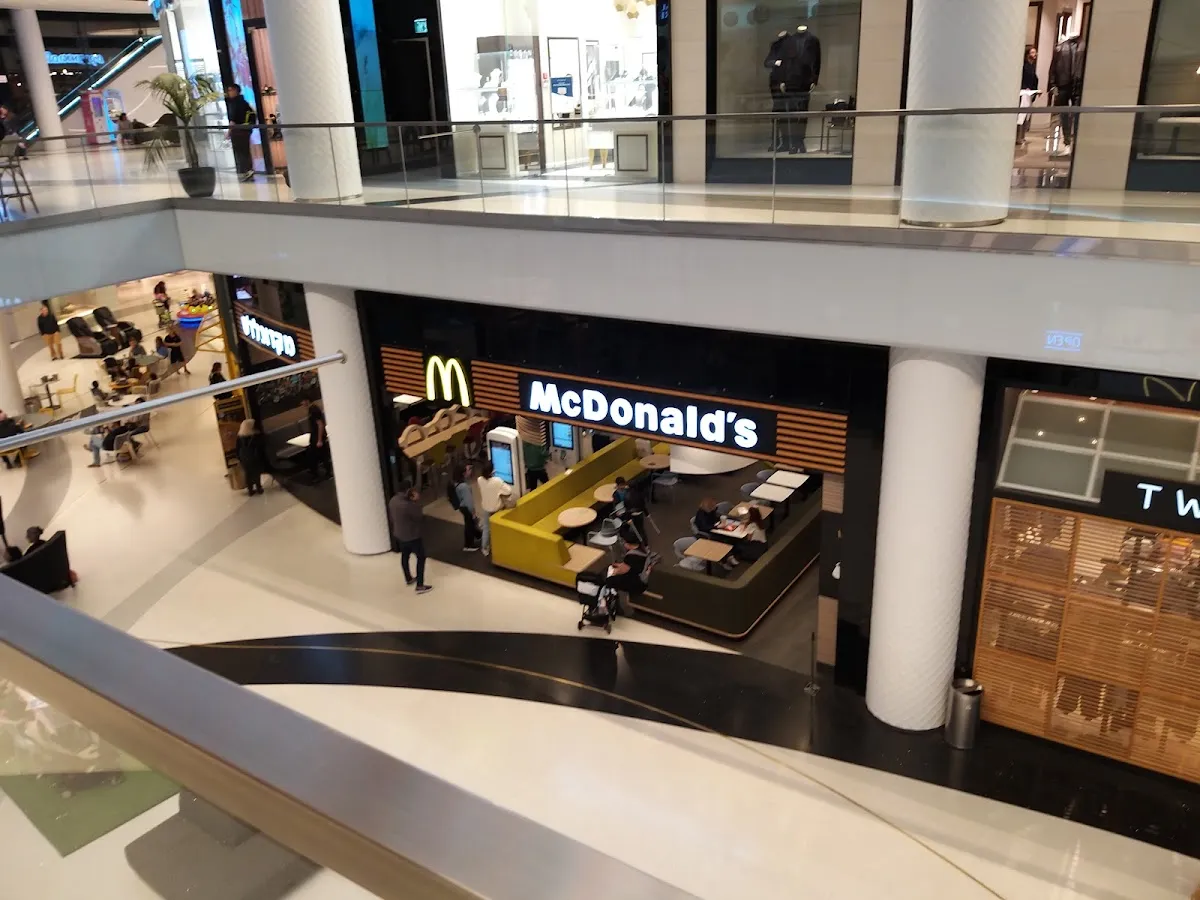 McDonald's (HaChashmonaim) — photo 5
