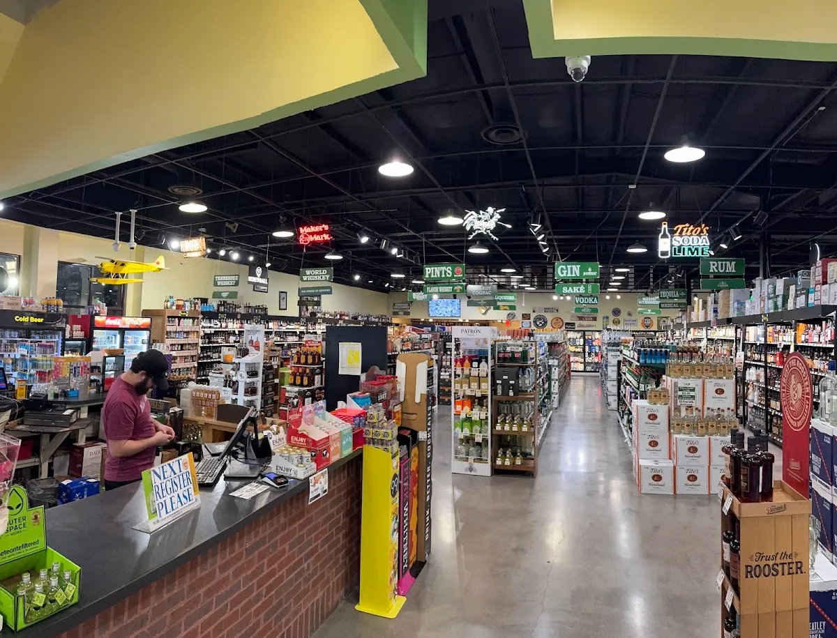 McScrooge's Wines and Spirits — photo 3