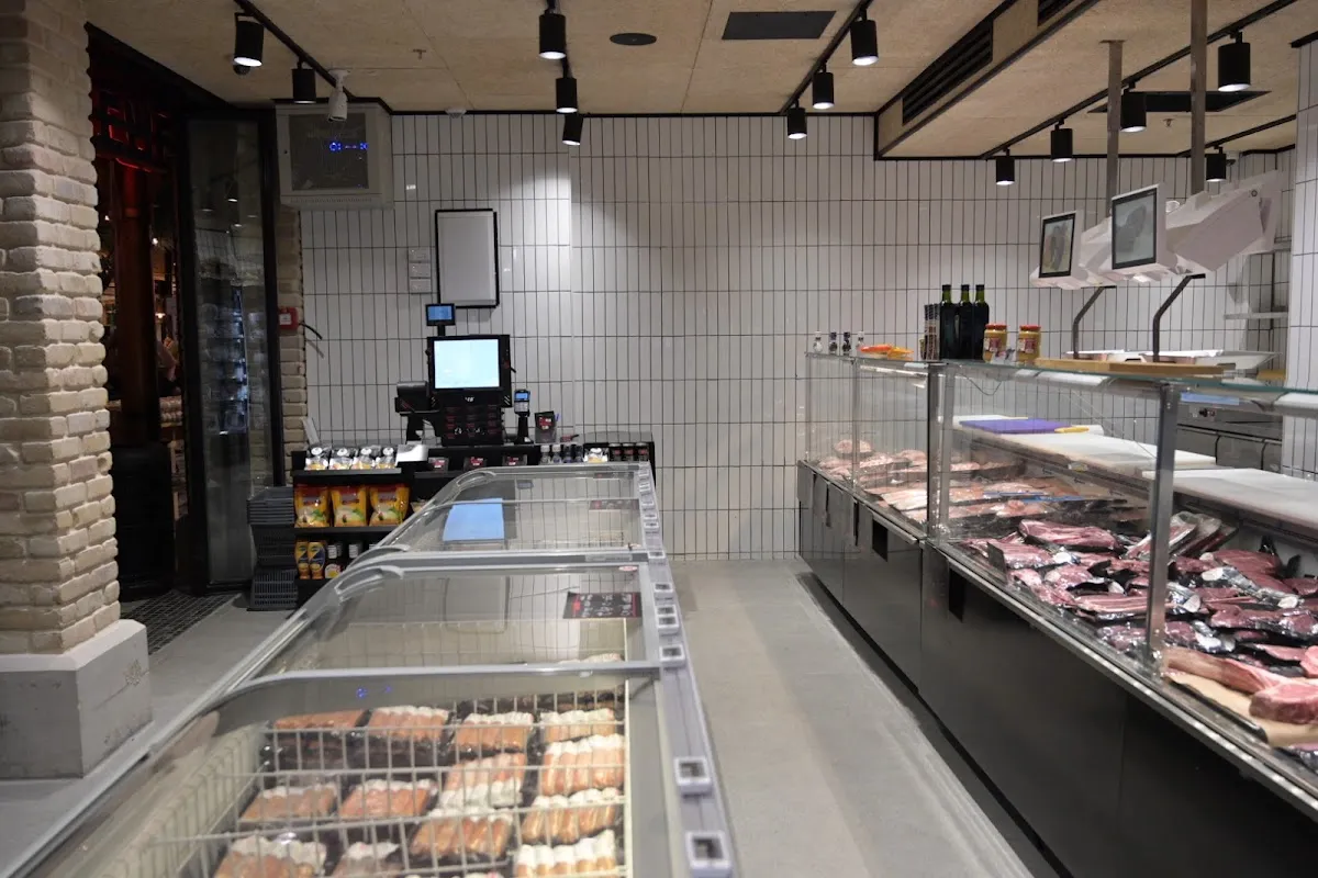 Meatman (Sarona Market) — photo 5
