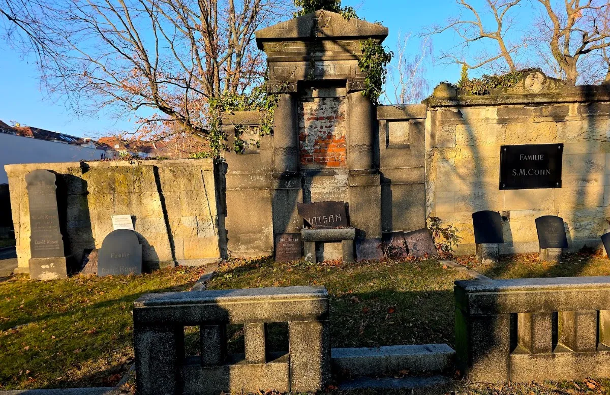 Memorial Jewish Cemetery — foto 2