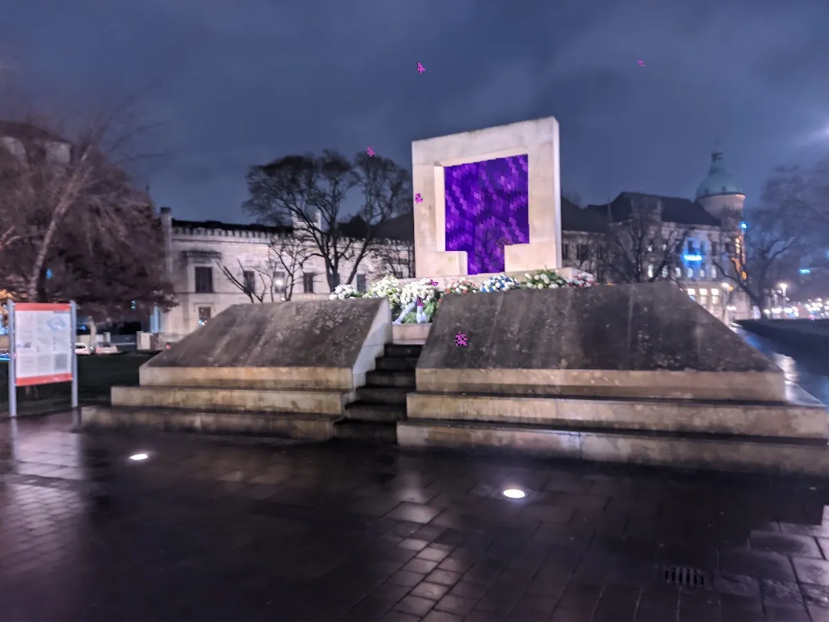 Memorial to the murdered Jews of Hanover — foto 9