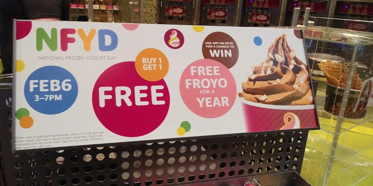 Menchie's Frozen Yogurt (Clear Lake) — photo 2