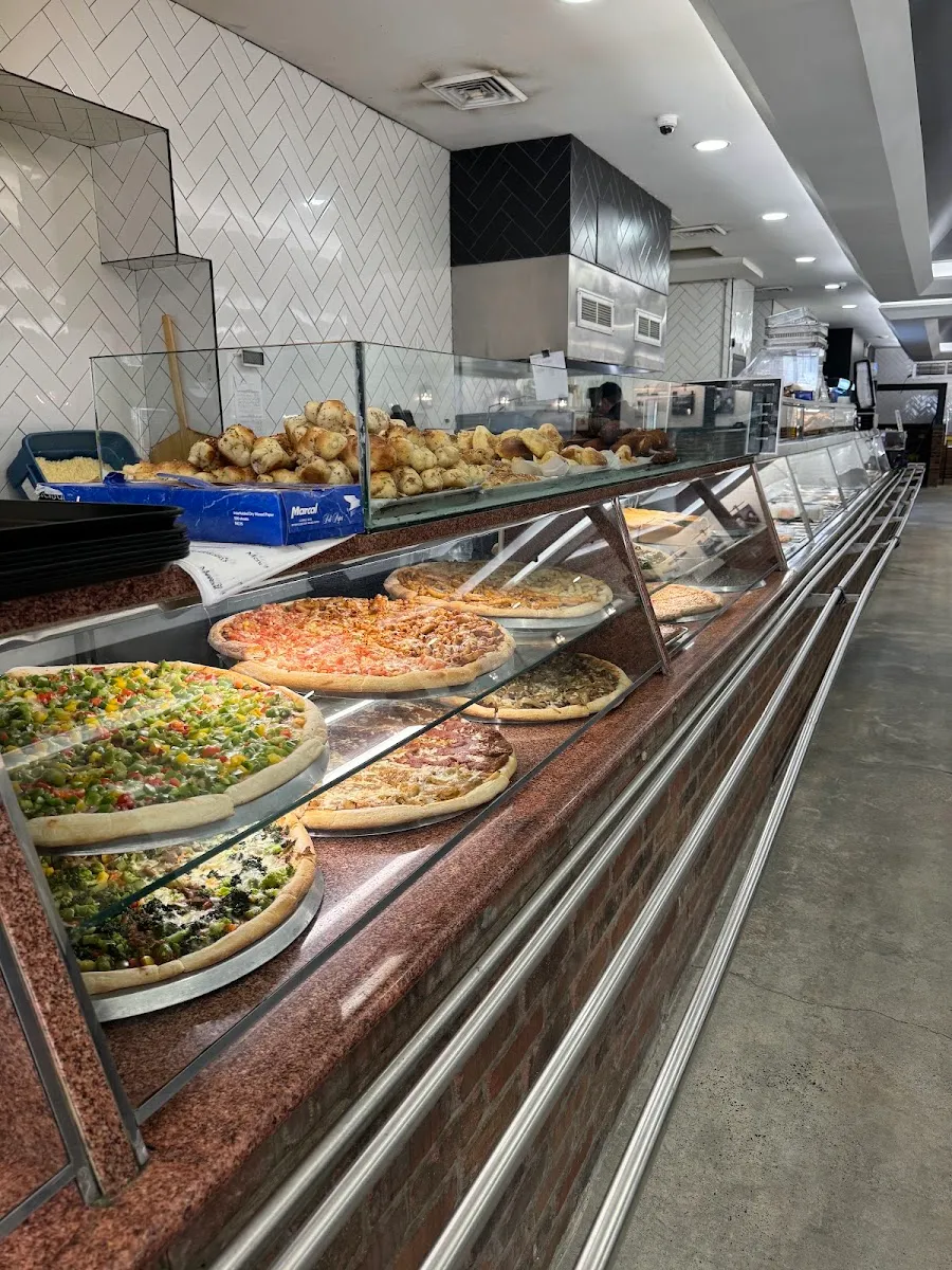 Mendelsohn's Pizza - Brooklyn — photo 7