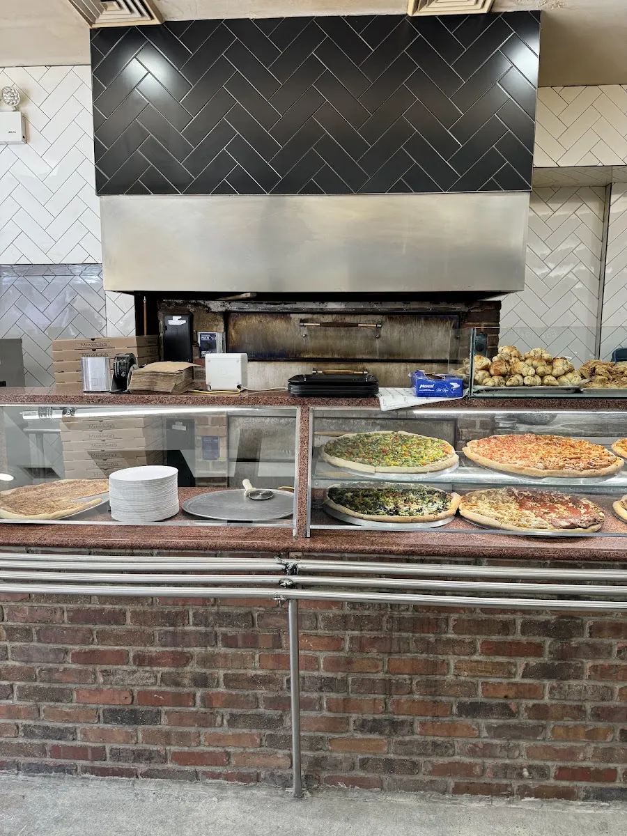 Mendelsohn's Pizza - Brooklyn — photo 9