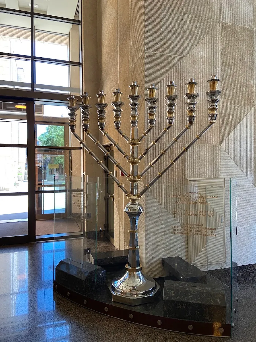 Menorah Center — foto 8