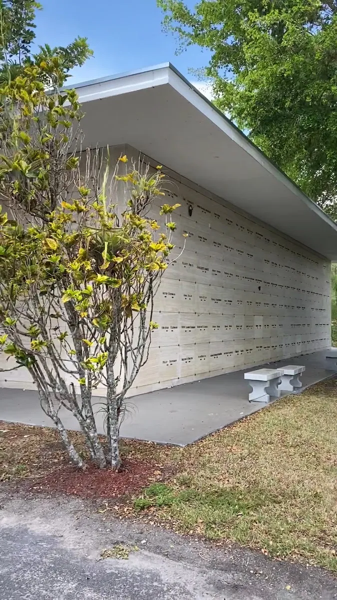 Menorah Gardens and Funeral Chapels — photo 3