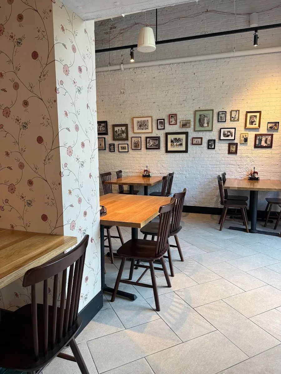 Mensch's Deli — foto 8