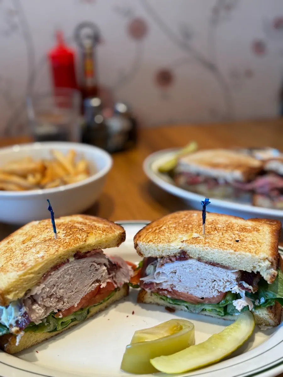 Mensch's Deli — foto 9
