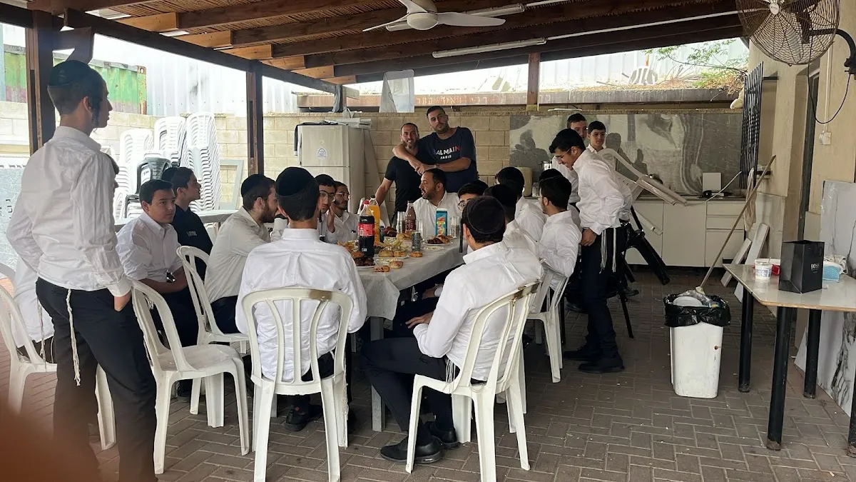 Meorot Givat Olga Synagogue — foto 5