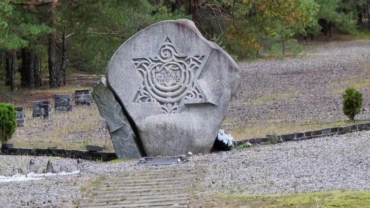 Mežciems memorial to the Daugavpils Ghetto victims — foto 2