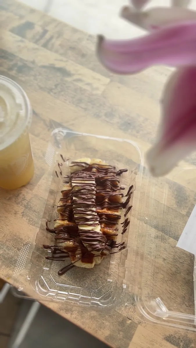 Mía Cane Juicery and Açaí Bar — photo 4