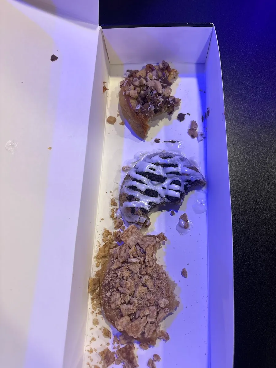 Midnight Cookies & Cream Hollywood — photo 5