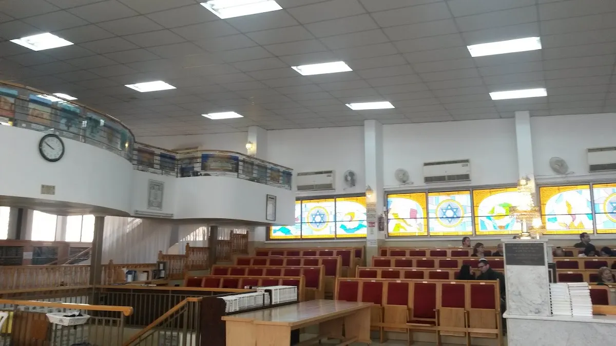 Mikdash Melech Synagogue — foto 7
