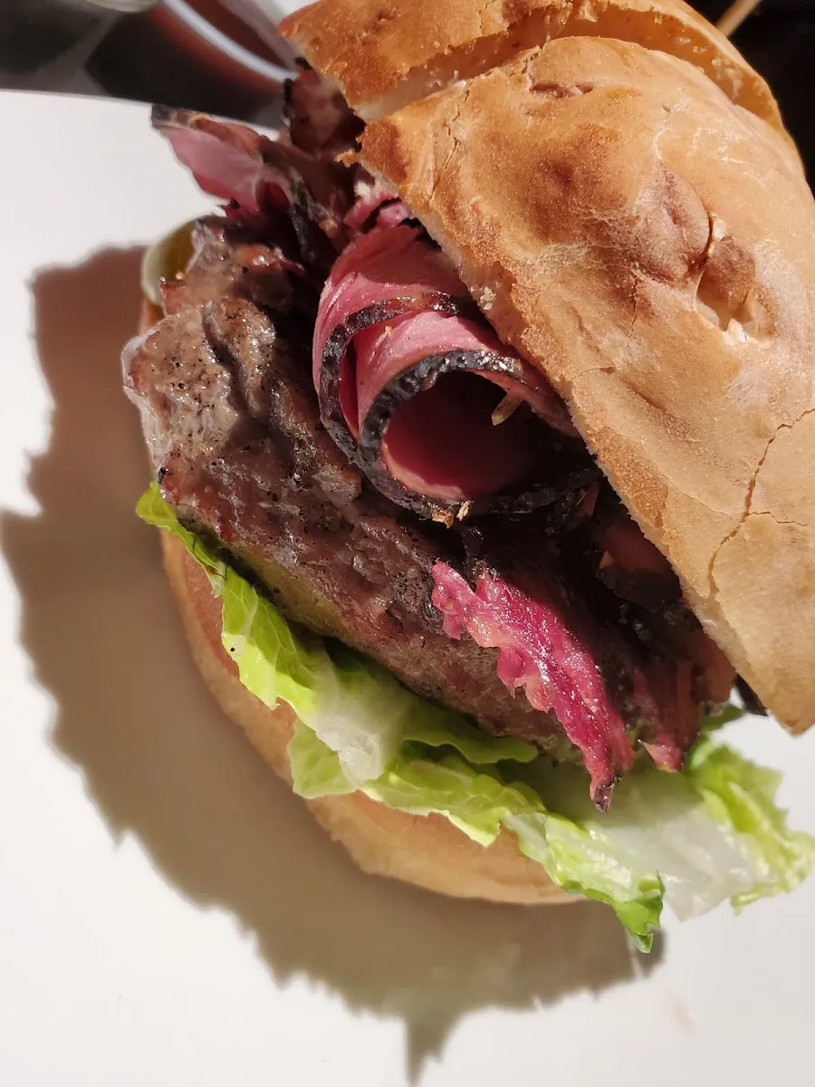 Mike's Burgers — foto 3