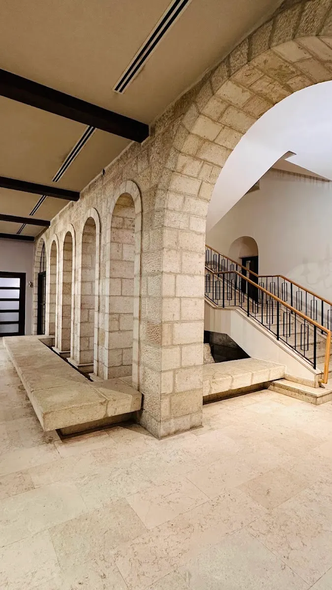 Mikveh Elisha Street — foto 3