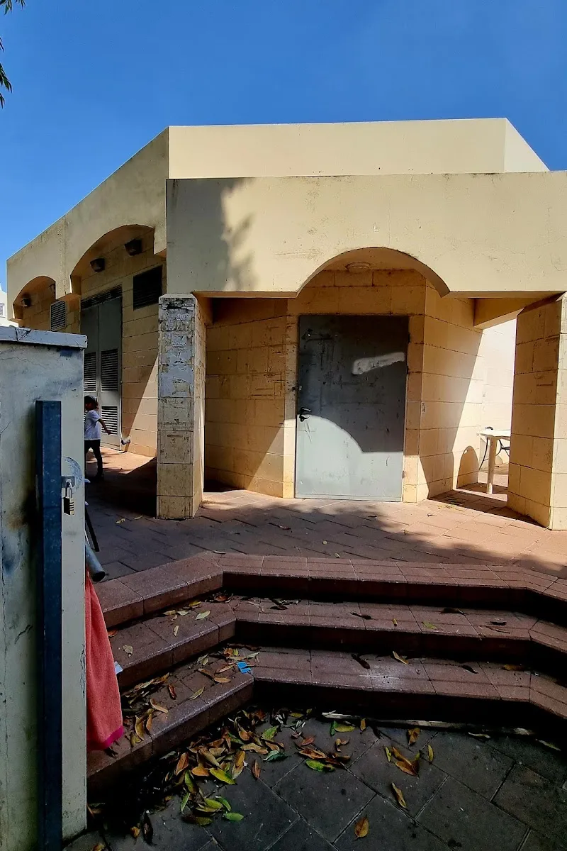 Mikveh HaBesht — foto 2