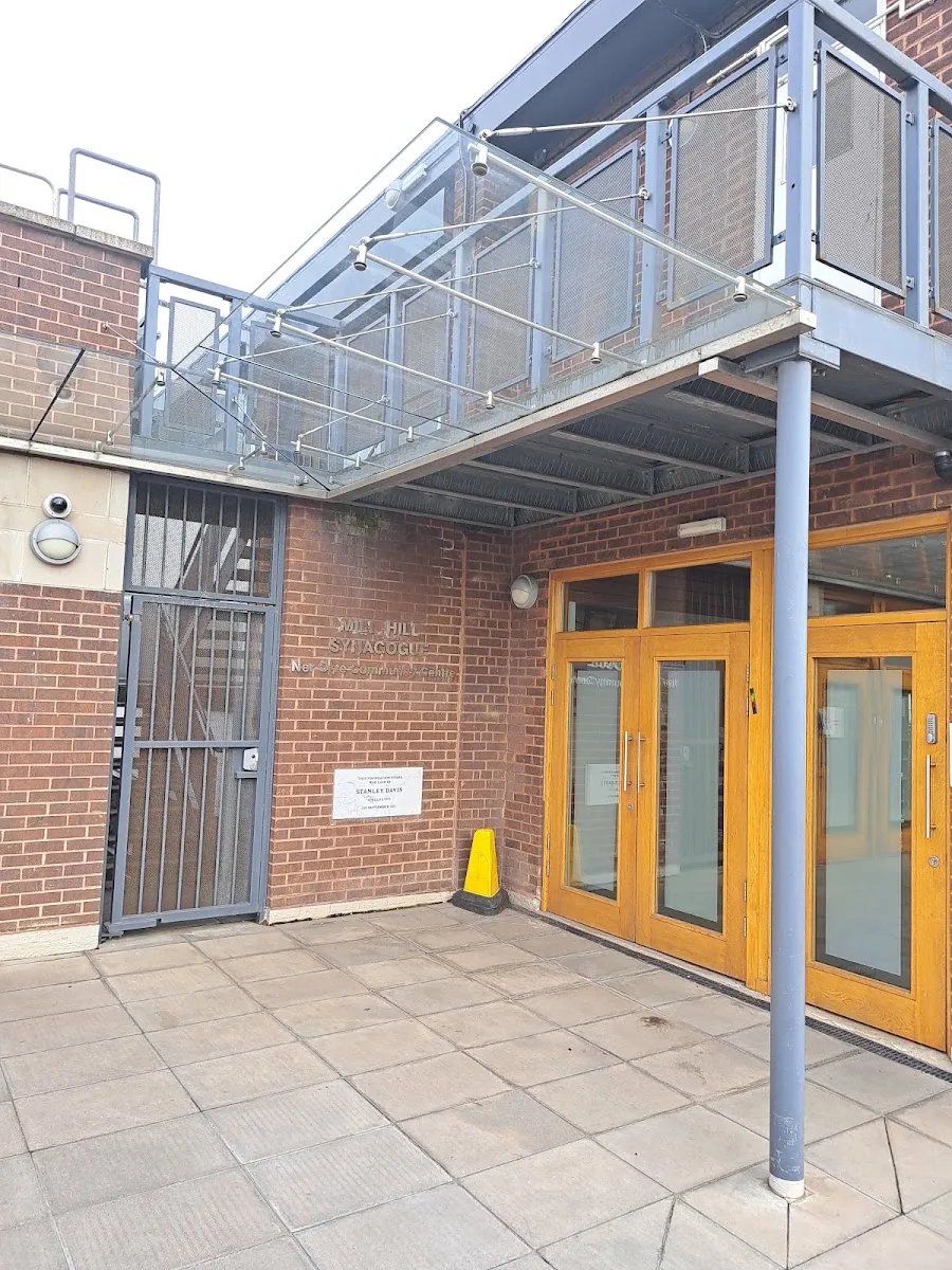 Mill Hill United Synagogue — foto 2