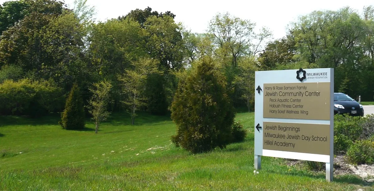 Milwaukee Jewish Day School — foto 6