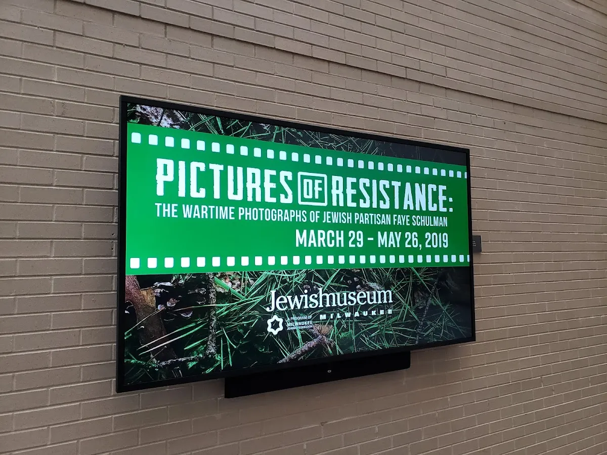 Milwaukee Jewish Federation — foto 7