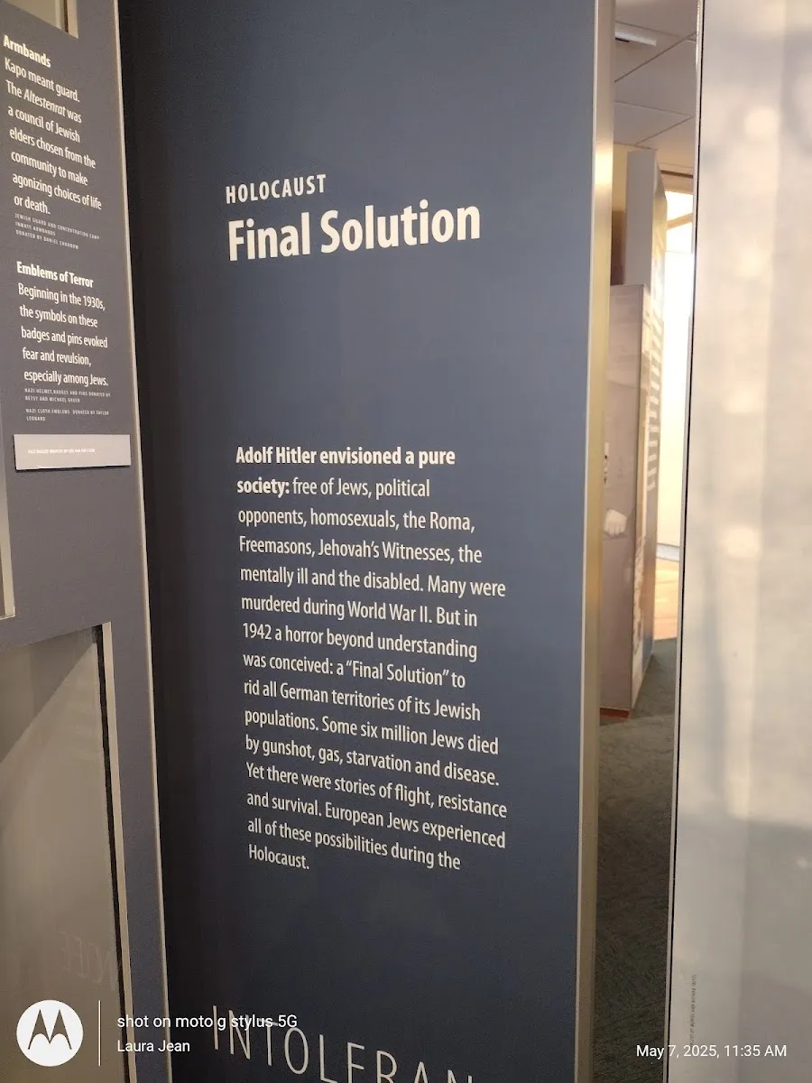 Milwaukee Jewish Federation — foto 9