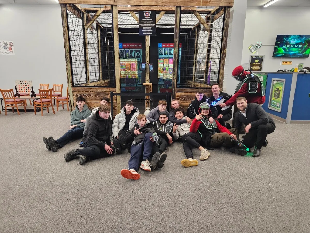 Minyan Shelanu — foto 8