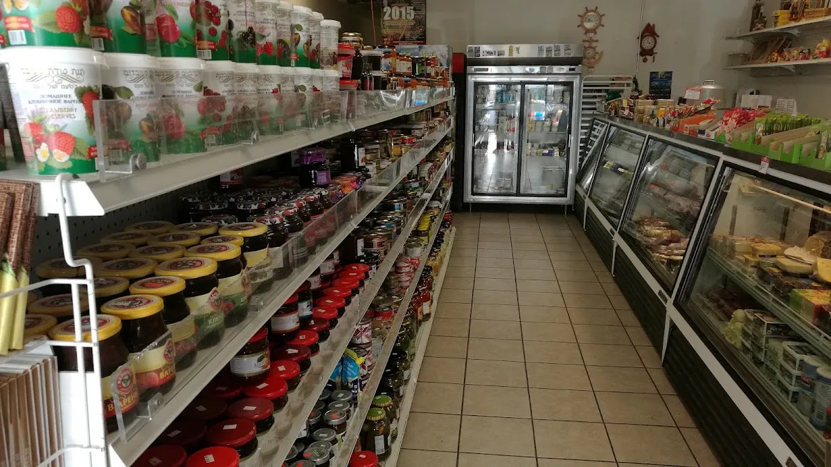 Misha’s European Food Market — foto 5