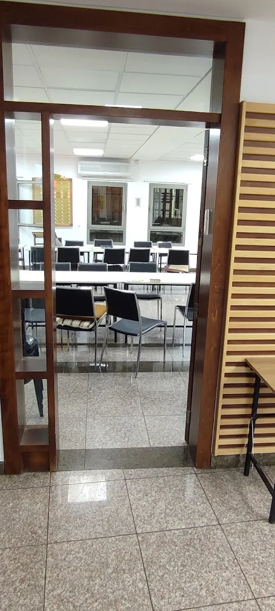 Mishkan Ariel Synagogue — foto 7