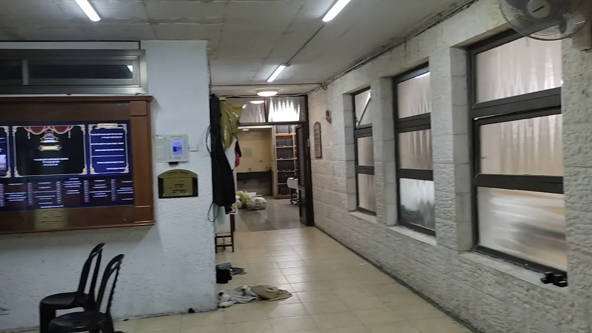 Mishkan Babad Synagogue — foto 2