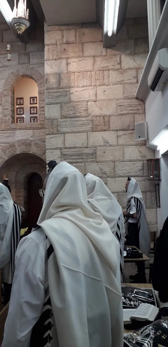 Mishkan Babad Synagogue — foto 9