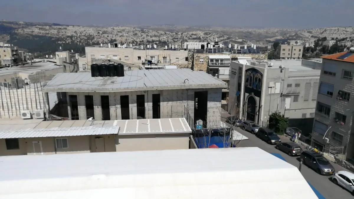 Mishkan Babad Synagogue — foto 10