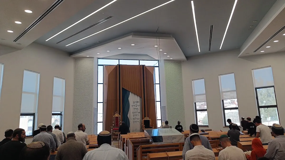 Mishkan Ehud Synagogue — foto 3