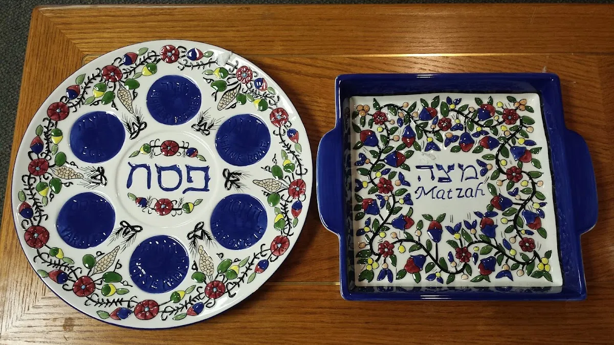 Mishkan Torah Synagogue — foto 4