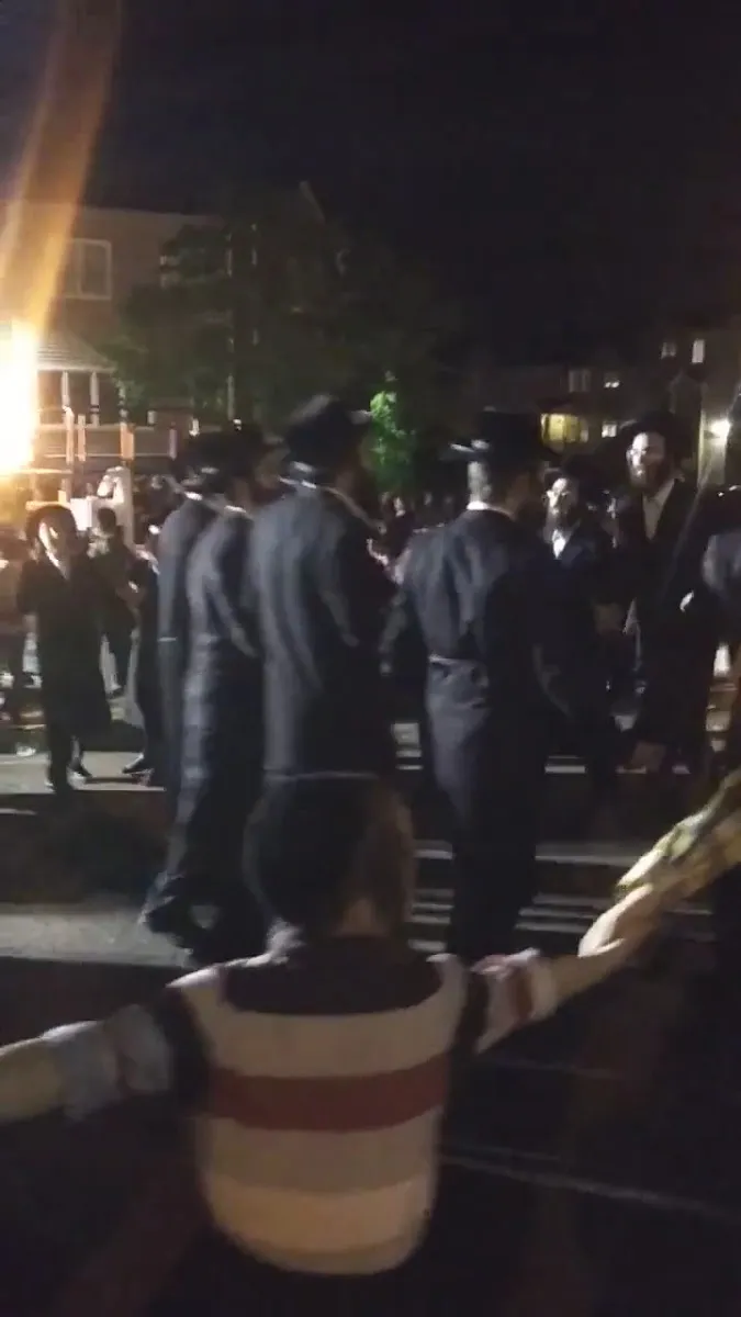 Mishkenos L'avir Yaakov Tosh — foto 3