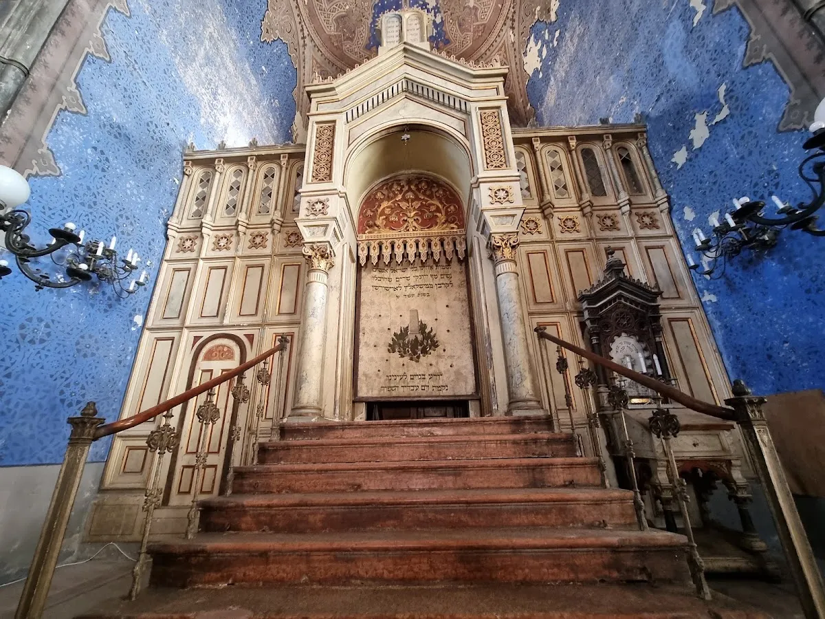 Miskolci zsinagóga — photo 3