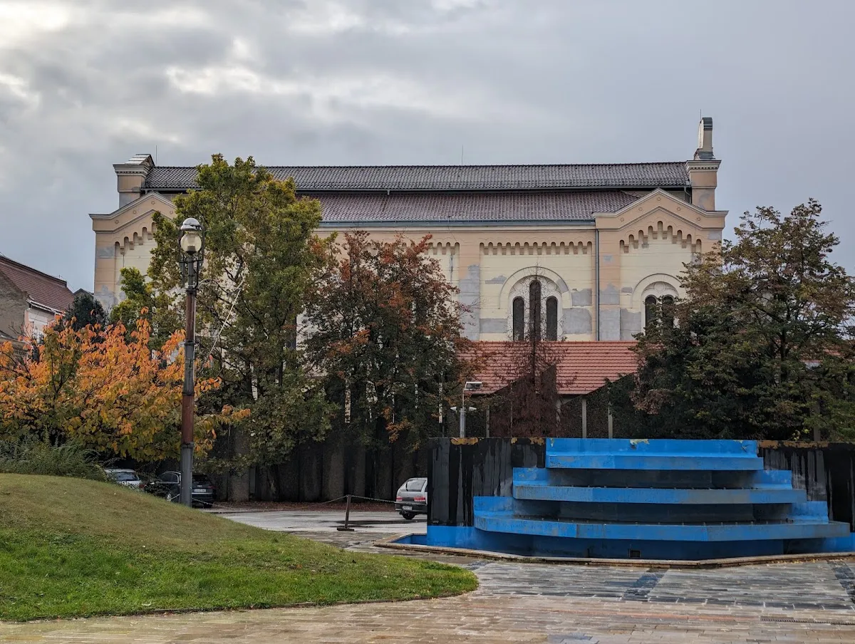 Miskolci zsinagóga — photo 5