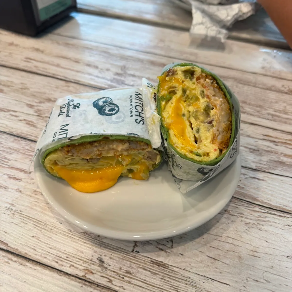 Mitchs Downtown Hallandale — foto 10