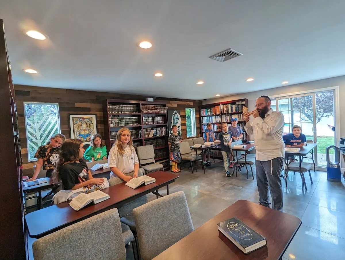 MiYaD Chabad House Jericho Plainview Syosset — foto 4