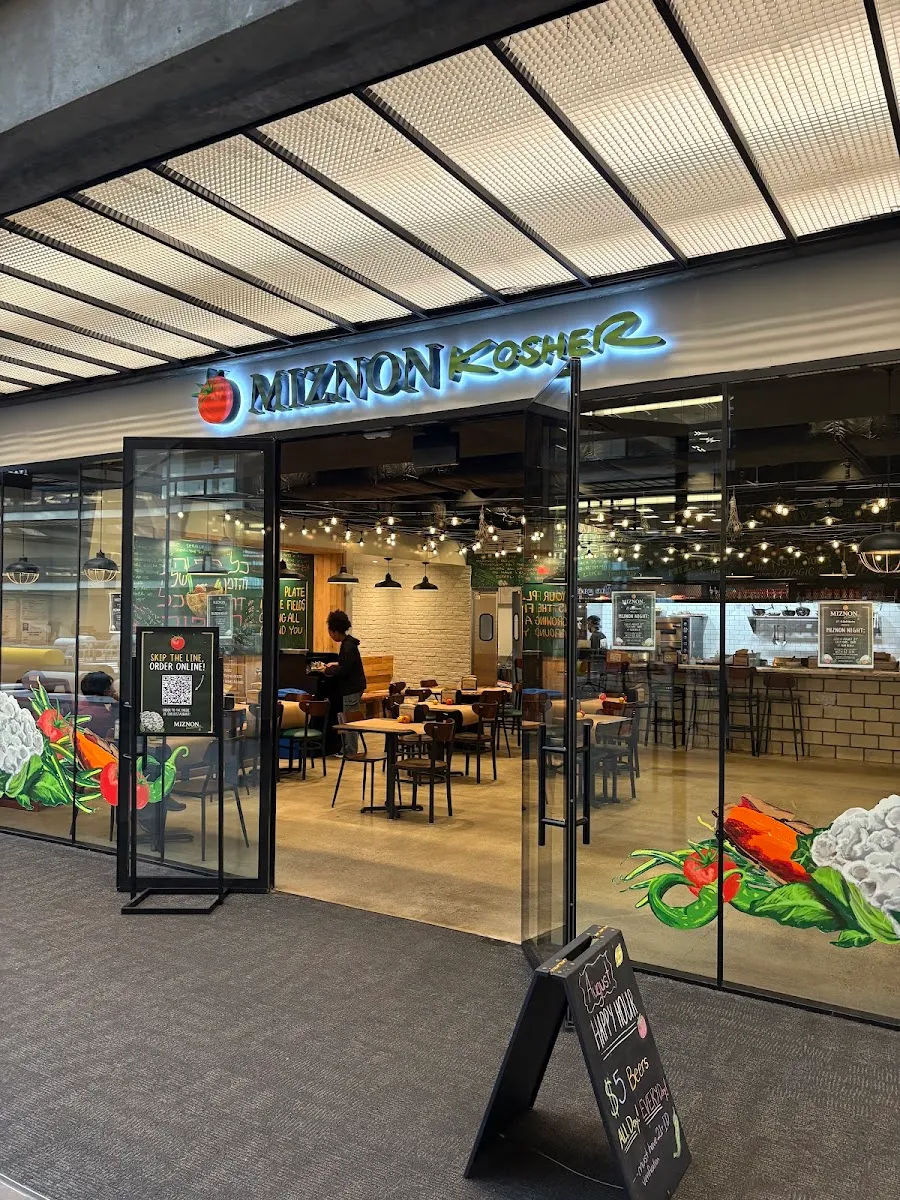Miznon Kosher at Bell Works — foto 6