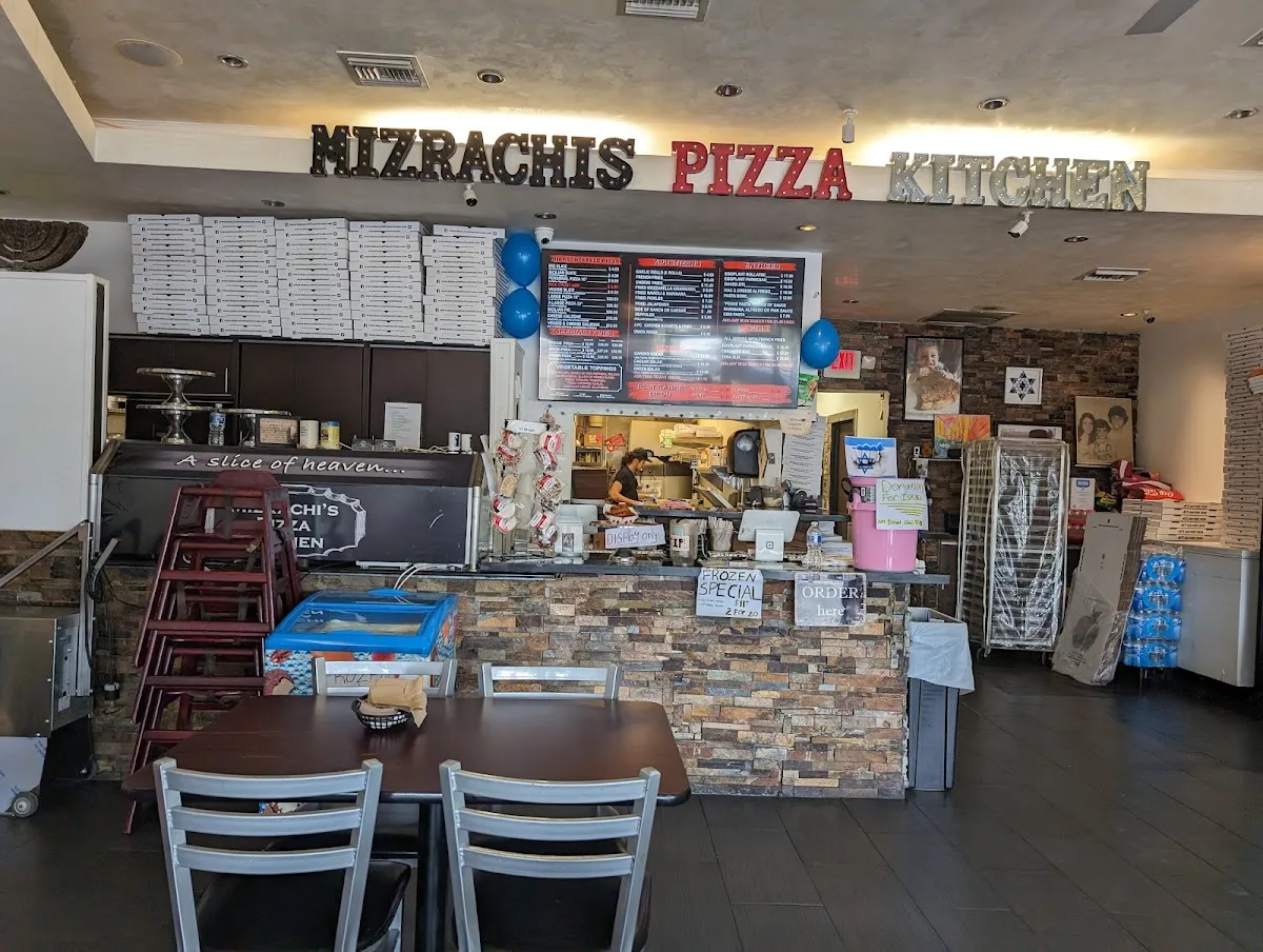 Mizrachis Pizza Kitchen