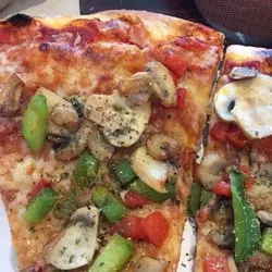 Mizrachis Pizza Kitchen — photo 8