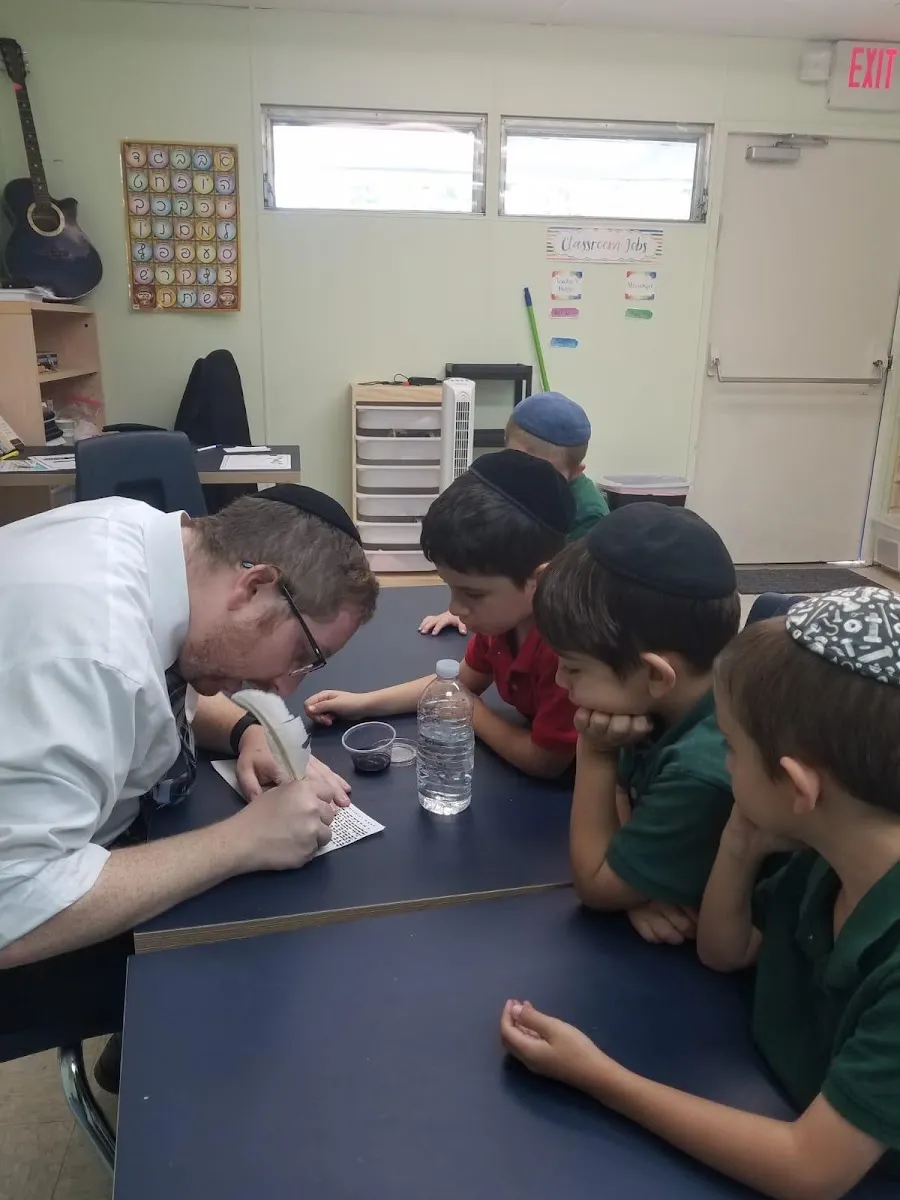 Mizrahi Torah Academy — foto 4